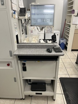 ScriptPro SP 200 Pharmacy Automated Filling Machine