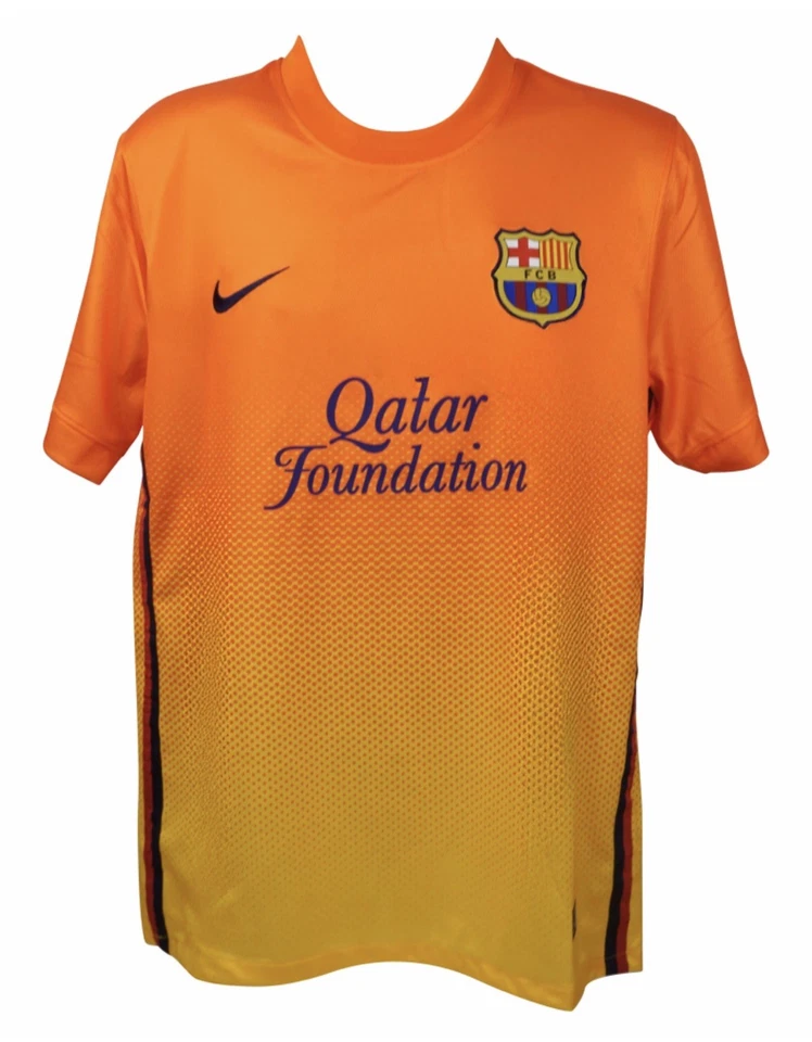 Neymar Jr. Camiseta Nike Auténtica Firmada Barcelona (Beckett) Foto 2 de 3