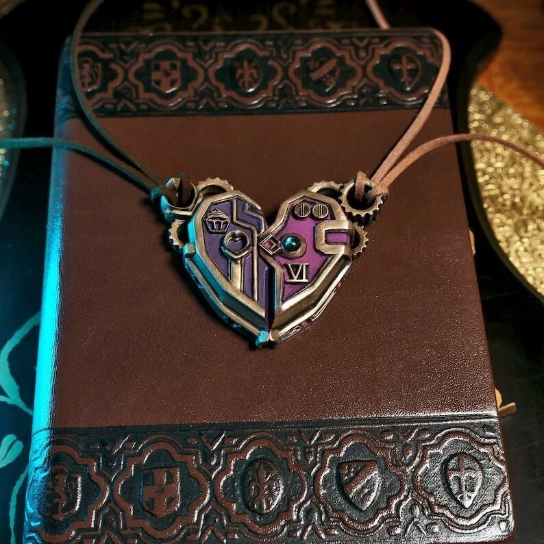 LOL Arcane Caitlyn & Vi Best Friend Necklace Set - Heart Pendant, Alloy, Gift Box