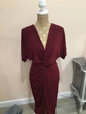 Elegant burgundy slit dress stretch Medium size