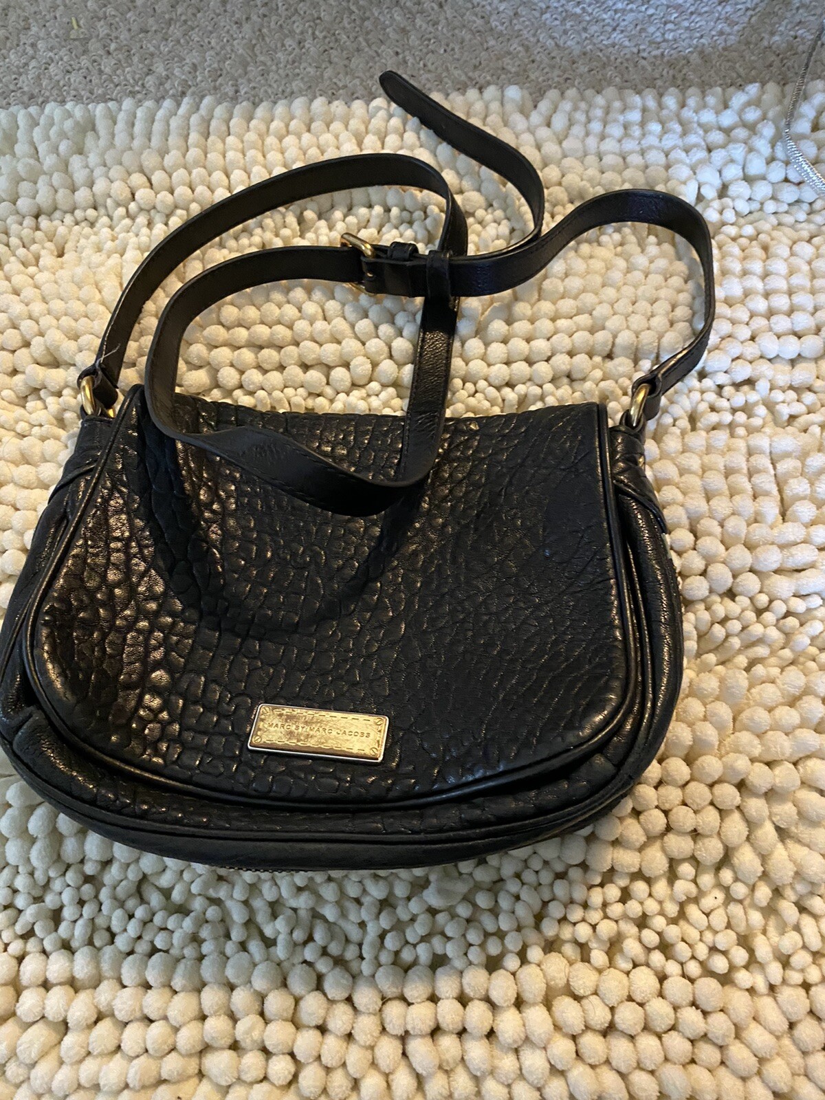 MARC JACOBS EMPIRE CITY MESSENGER BAG BLACK LEATHER Gem
