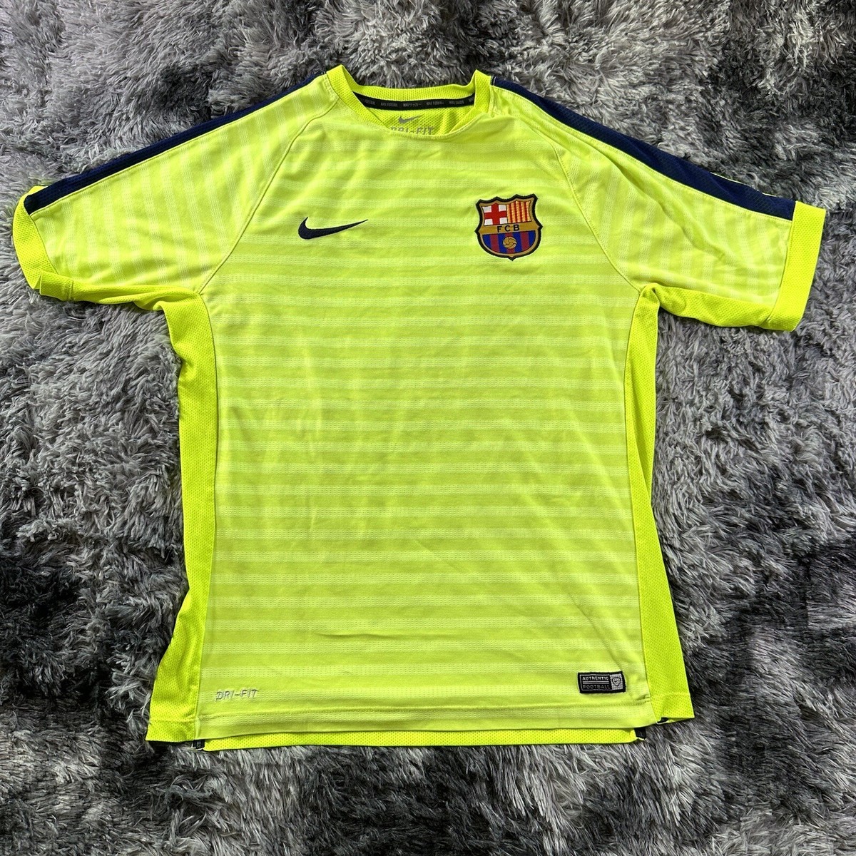 FC Barcelona 2014 Nike Dri-FIT シャツ(XS) FC Barcelona 14/15 Men's Nike Dri-Fit Neon Green Training