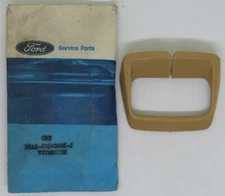 NEW FORD MOTOR COMPANY GENUINE OEM EXTENSION PART NO. D6AZ-60610C06-J