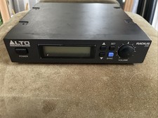 Alto Professional Radius 200 UHF Wireless Microphone System