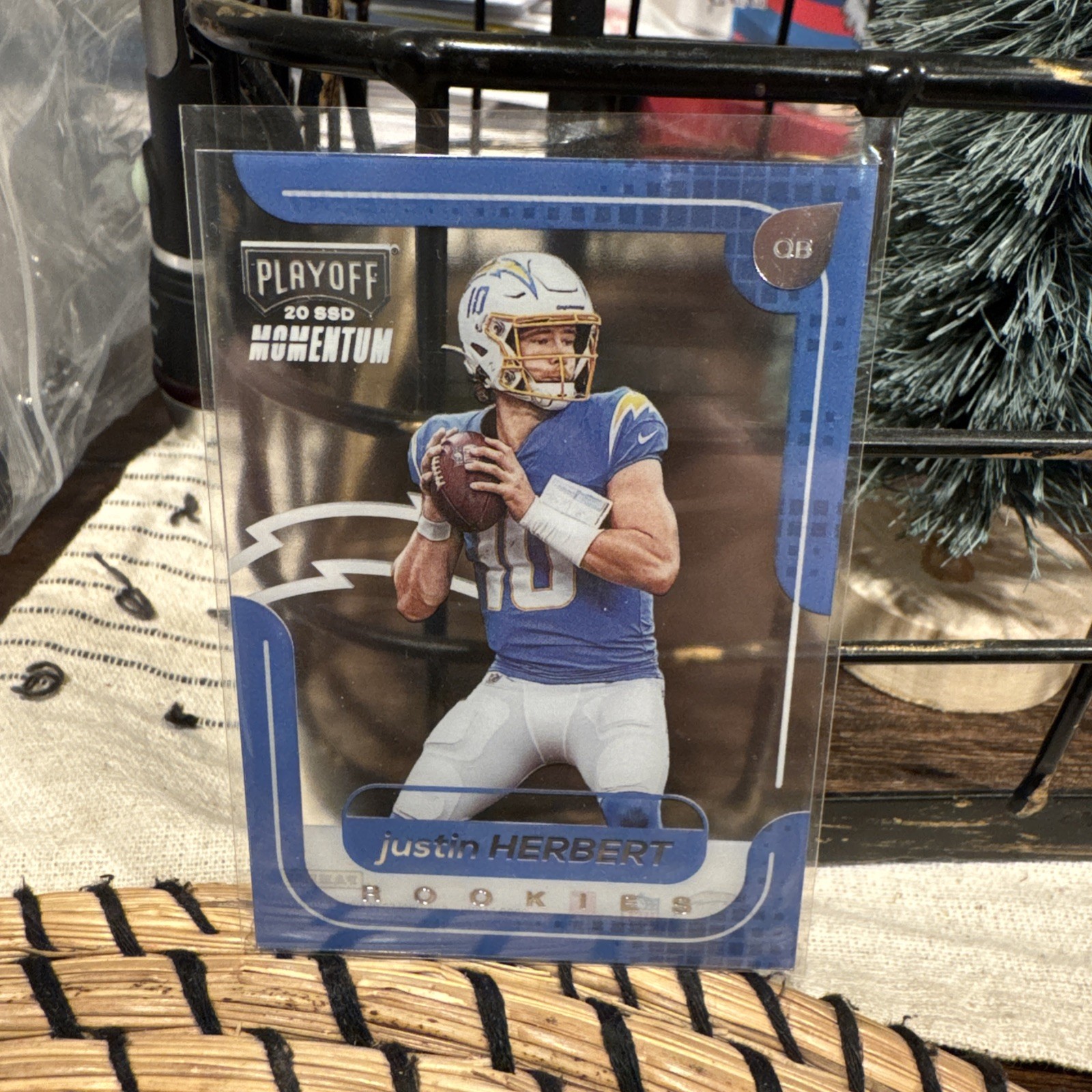2020 Chronicles Justin Herbert Playoff Momentum SSD Rookies RC #M-3 Chargers