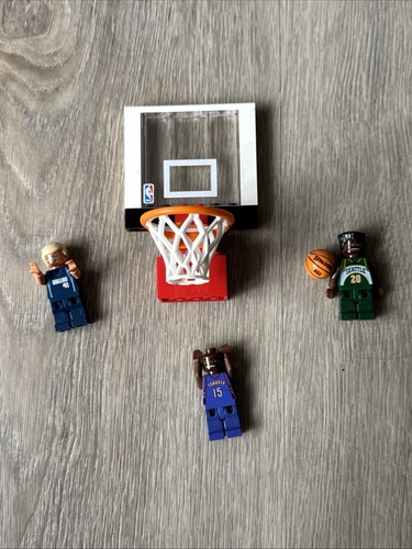 Lego NBA Vince Carter Gary Peyton Dirk Nowitzki Set. NBA Hoop And Ball Lego