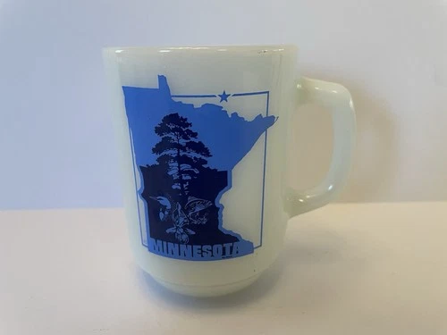 Rare Vintage Fire King Anchor Hocking Minnesota Souvenir Mug Mint Condition