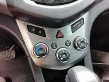 Used A/C Selector Switch fits: 2015 Chevrolet Sonic graphite silver face plate o