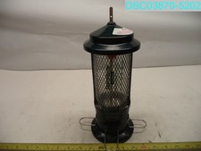 Used: Missing Hook Squirrel Buster Standard Feeder