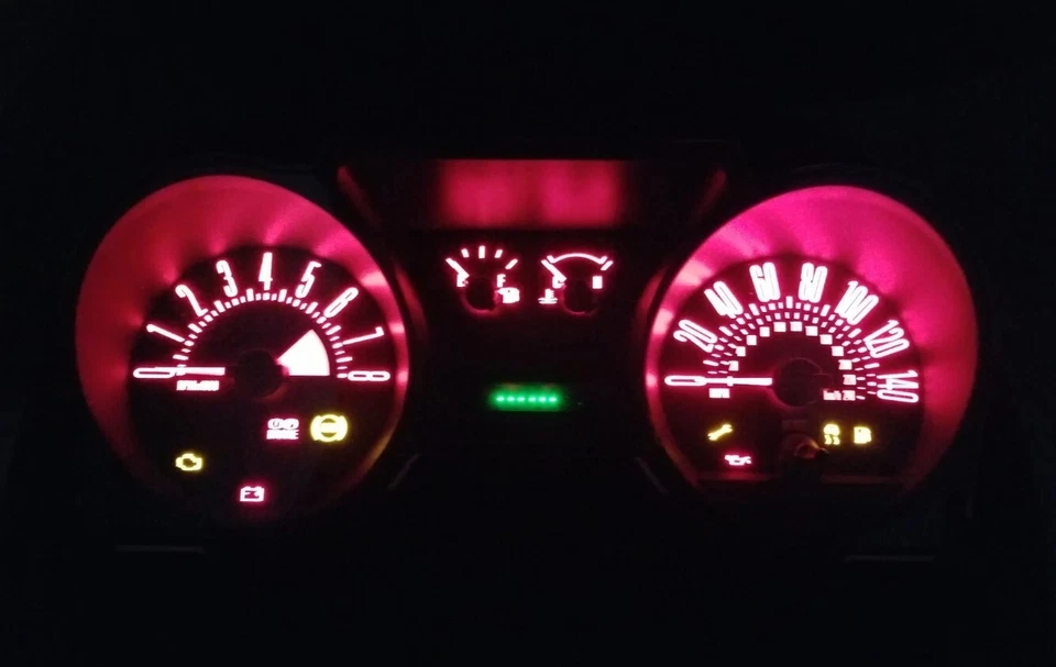 Cuadro de instrumentos medidor velocímetro Ford Mustang 2005-2009 [*Servicio de reparación] Foto 4 de 4