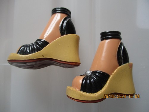 POUPEE MY SCENE : PAIRES DE CHAUSSURES (15) - Photo 2/2