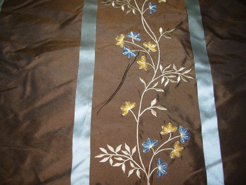 5 YDS 100% SILK FLORAL EMBROIDERED STRIPED DRAPERY UPHOLSTERY FABRIC FOR LESS - 第 2/3 張圖片