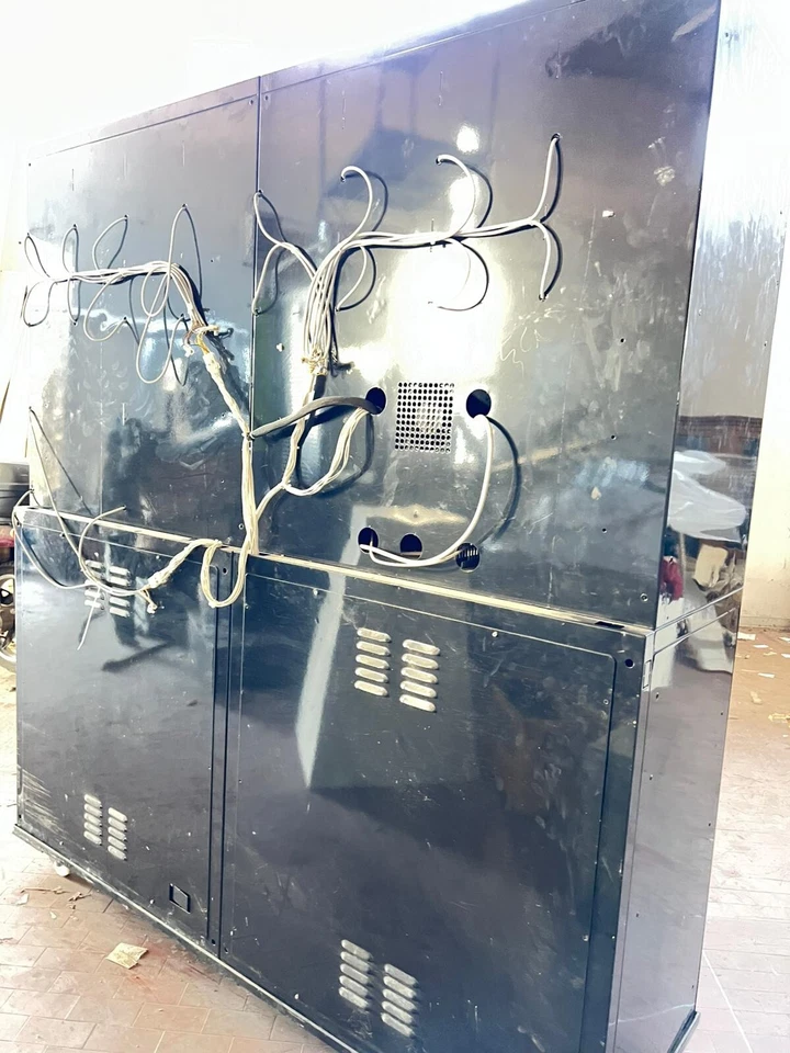 Locker Shop H24 Armadio Blindato Apertura Automatizzata - Immagine 3 di 4