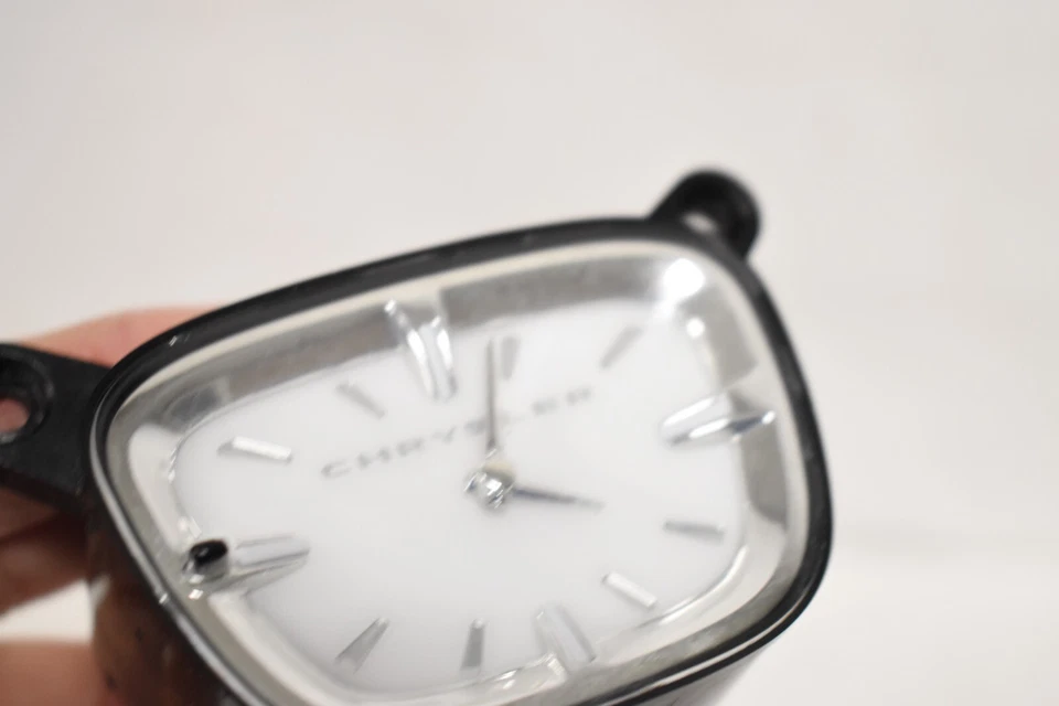 Reloj analógico Chrysler Town & Country 2011-2016 panel de instrumentos 56046741AB H3M12 Foto 3 de 4