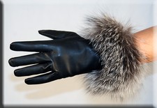 Brand New Black Lambskin Leather Gloves Indigo Fox Fur Trim Cashmere Lining
