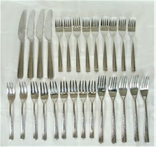 27 Pcs Hampton Silversmiths Tomodachi ELLA 18...
