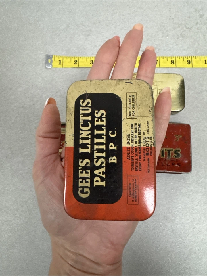 Vintage Small Tin Boxes 5 PCS Various Brands And Sizes - Image 2 of 4