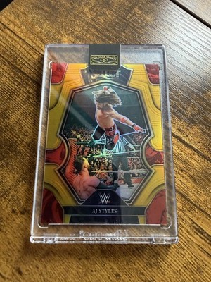2023 Panini Select WWE - Premier Level AJ Styles #127 Gold Flash Prizm /10