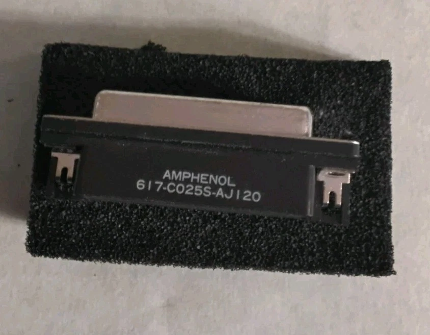 D-SUB CONNECTOR 25 POSITION FEMALE PCB MOUNT RIGHT ANGLE AMPHENOL BAG OF 10PCS - Image 3 of 3