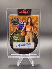 NIKA MUHL 🏀2025 LEAF HAPPY HOLIDAYS GOLD DIE CUT ORNAMENT AUTO 1/1 🏀STORM