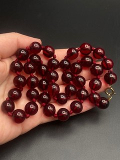 Vintage 36 Gram Beaded Cherry Amber Bakelite Necklace 9ct Gold Clasp 22.25"