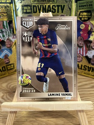 Panini Mega Rookie Lamine Yamal 22/23. Vom Schreibtisch zum Ruhm Debüt mit 15 Jahren