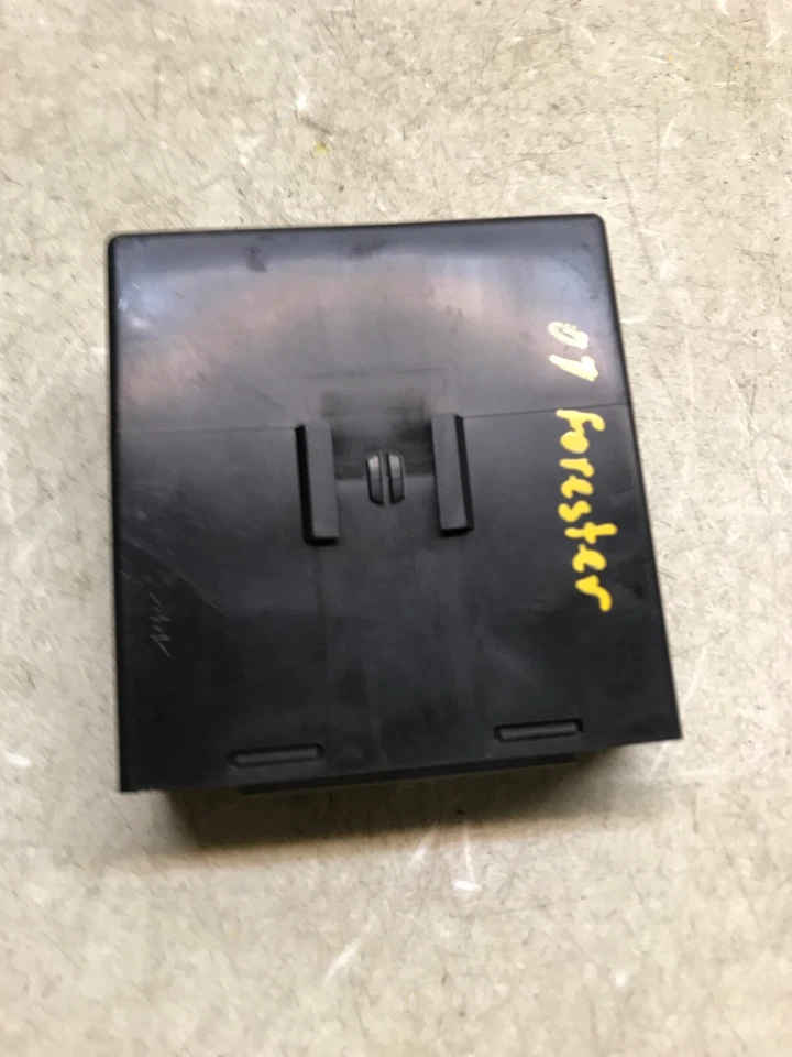 Módulo multifunción Subaru Forester 07 88281SA140 Foto 2 de 2