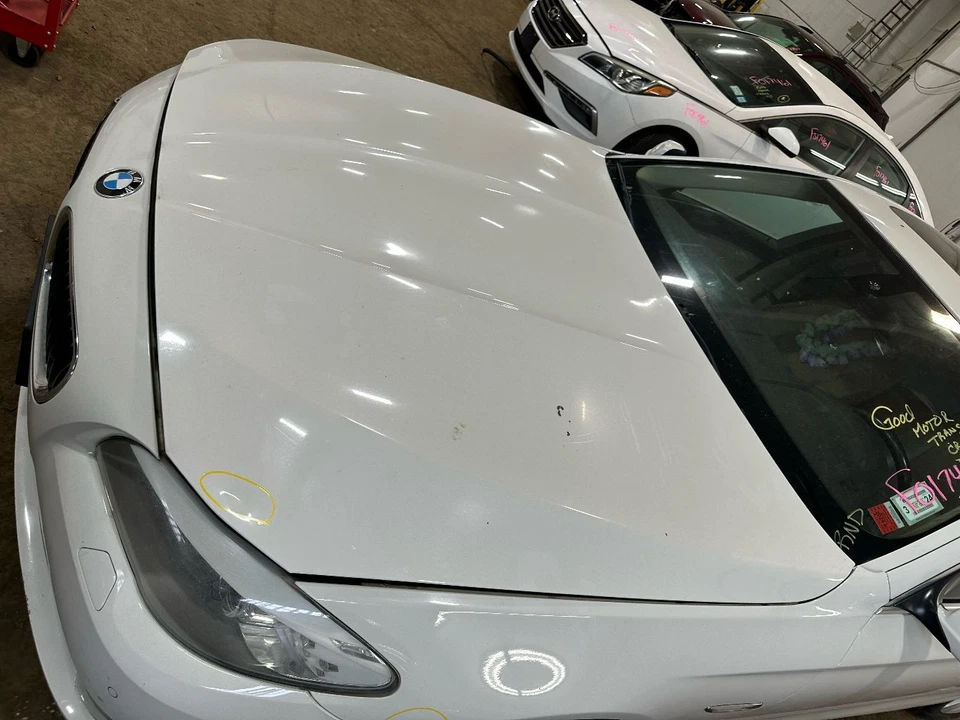 Used Hood fits: 2012 Bmw 528I  Grade A Foto 3 de 4