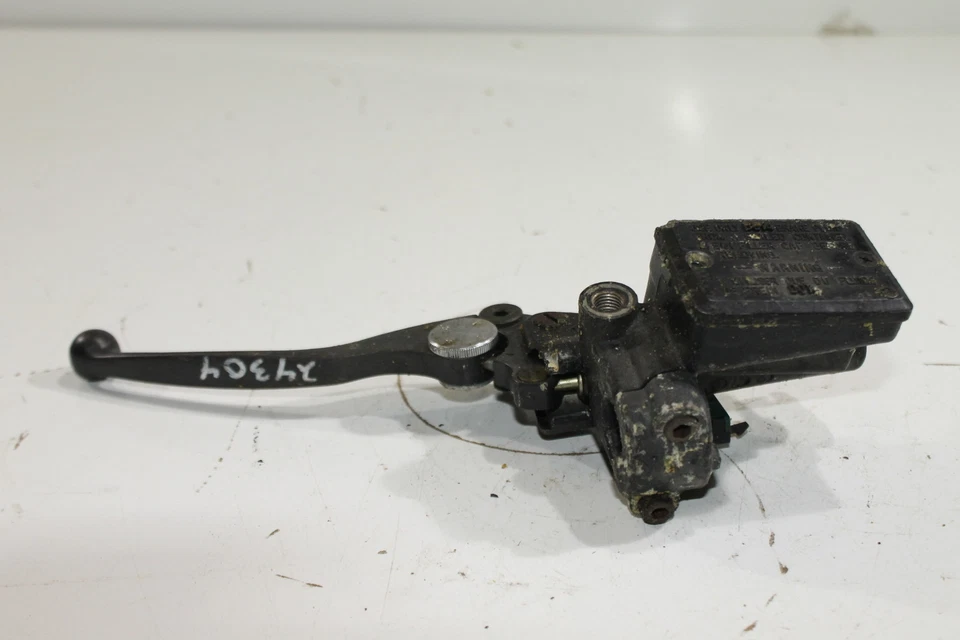 Kawasaki ZR1100C 1999 palanca de freno con cilindro maestro Foto 2 de 4