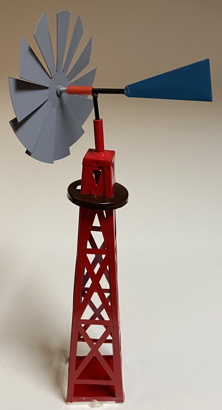 Picture 2 of 8