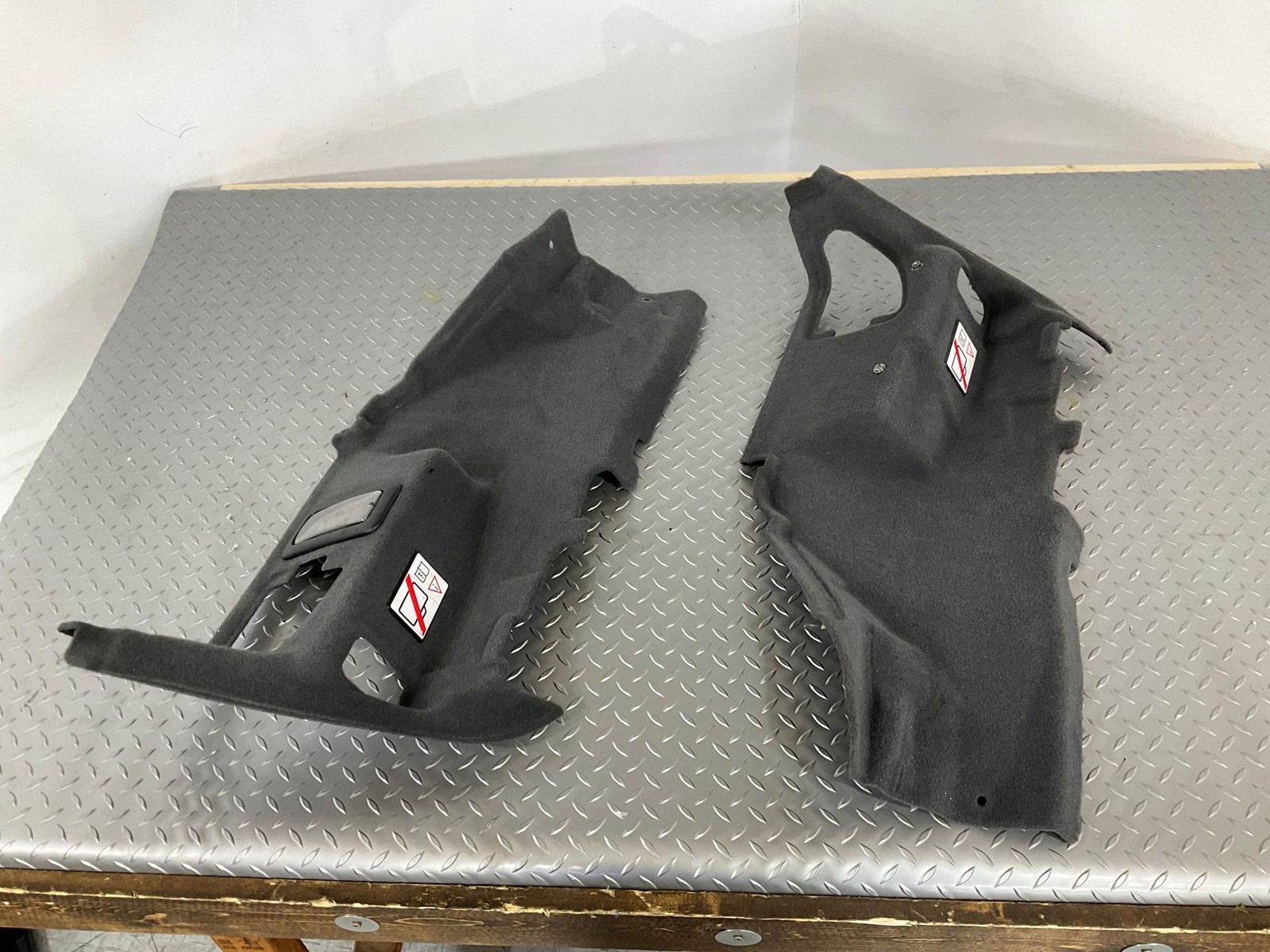 12-14 Ferrari California Rear Trunk Carpet Cleanout (Gray) 11 Pieces