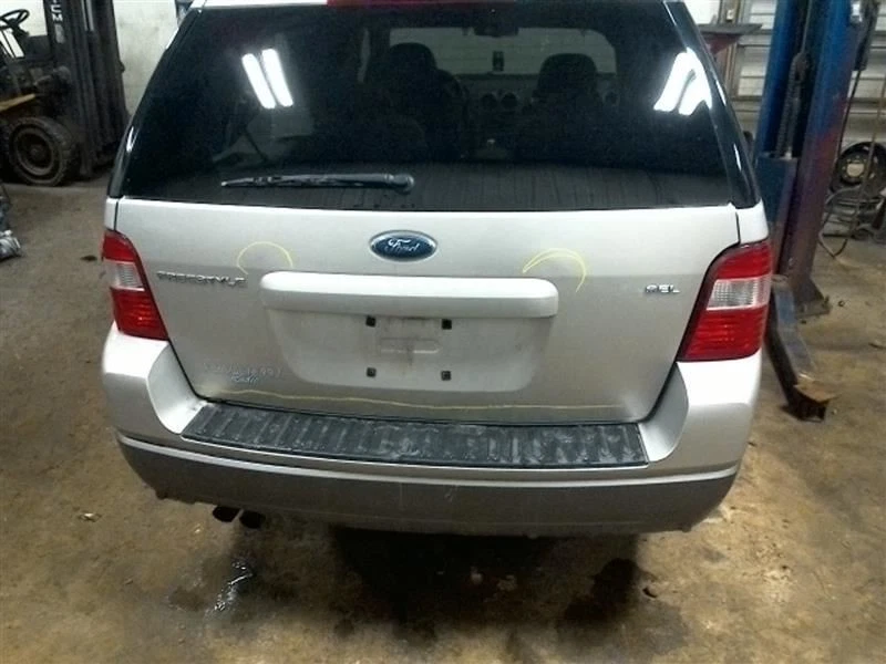 Passenger Right Front Spindle/Knuckle Fits 05-07 FIVE HUNDRED 10192108 - Image 4 of 4