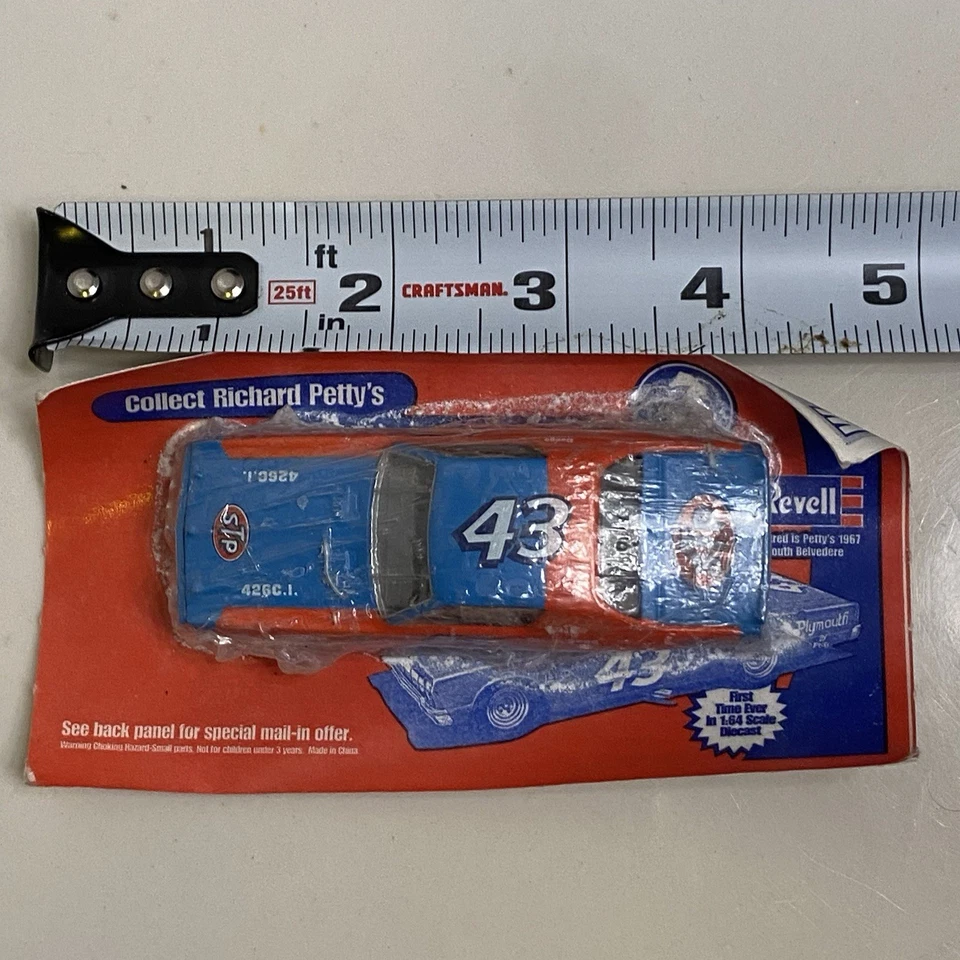 Richard Petty #43 1967 Plymouth Road Runner Car Diecast 1:64 WISK Mail-in Revell - Image 4 of 4