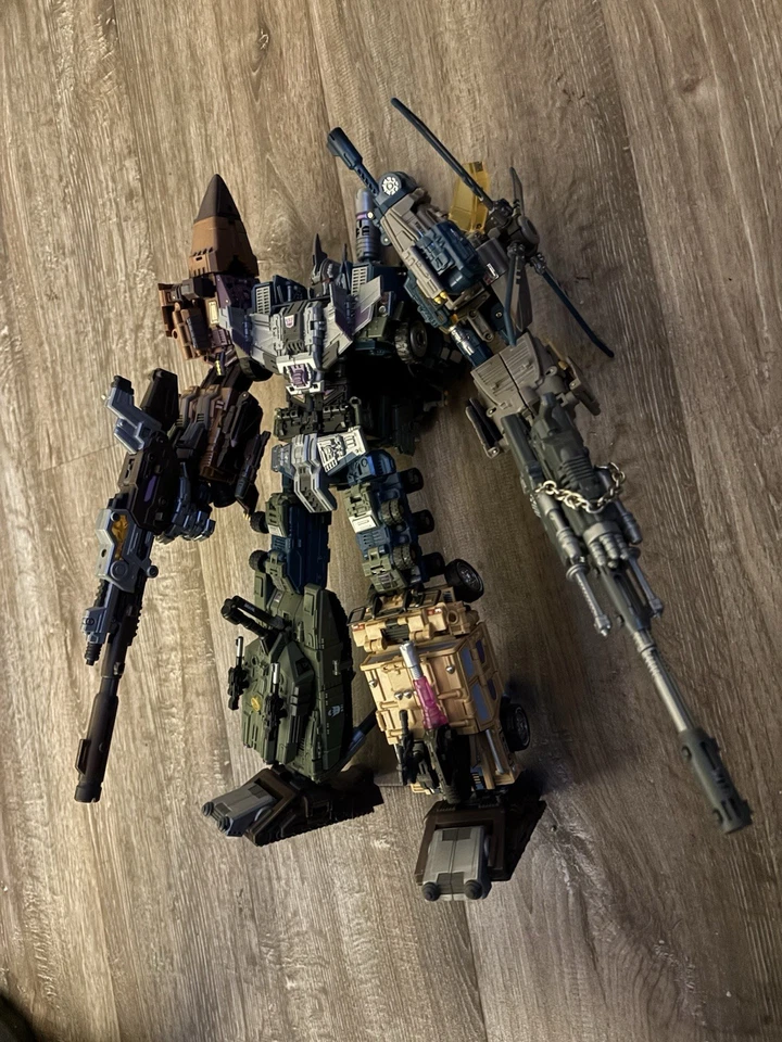 Warbotron Bruticus Complete No Shockwave With Reprolabels - Image 2 of 4