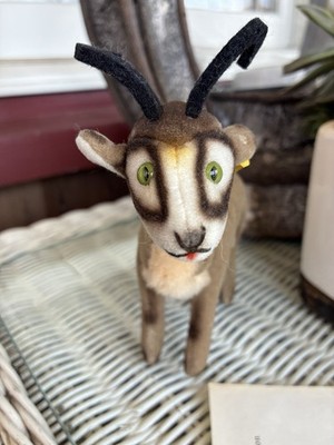 Steiff Brass Button Mini Gazelle/Antelope Plush 356384 2014 Under 6 in
