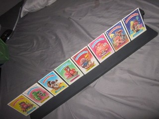 Lote de 8 1ª Serie Garbage Pail Kids 1985. Espalda centrada principalmente brillante. GPK
