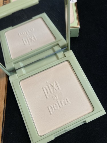 Pixi by Petra Flawless Finishing Powder No. O Translucent Powder New In Box - Picture 2 of 7