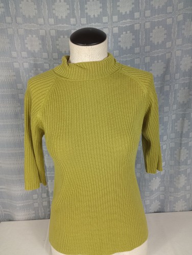 Damenpullover mit Schildkrötenausschnitt Größe Medium gute Kleidung erbsengrün leichtes Acryl