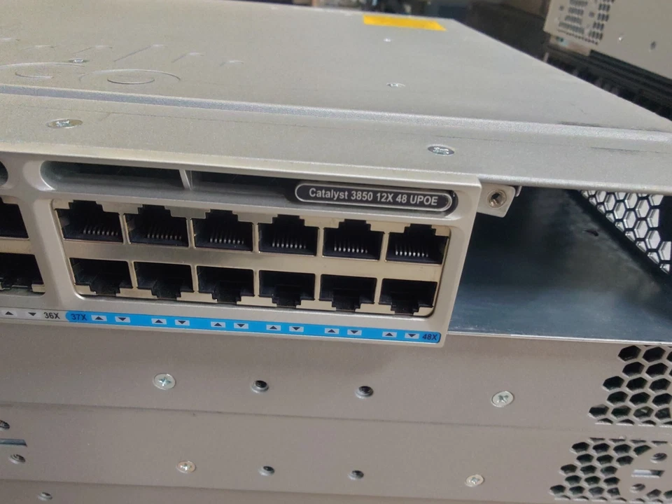 Cisco WS-C3850-12X48U-E 48Port 12 mGig+36 Gig UPoE Switch *No power cord* - Image 4 of 4