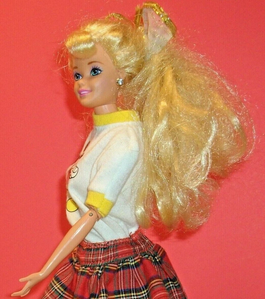 Vintage 1993 Barbie Doll in Mickey Mouse Shirt & Painted on Shoes Mattel - Image 4 of 4