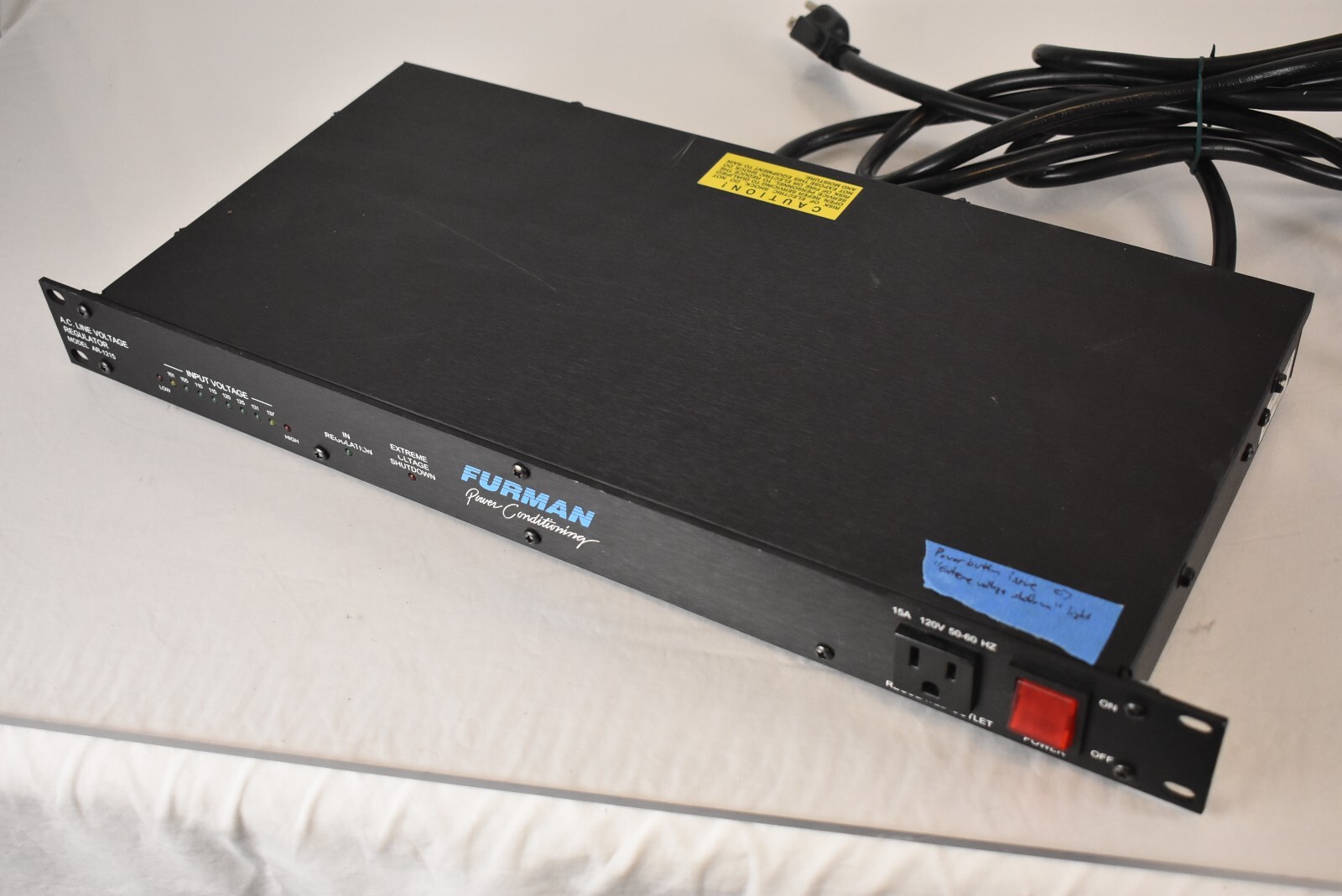 Furman AR1215 AC Line Voltage Regulator Power Conditioner 120V 15A