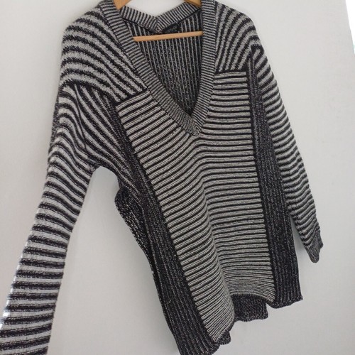 Topshop Size 6 8 Oversized V Neck Autumn Chunky Knit Grey Black White Jumper - Picture 3 of 5