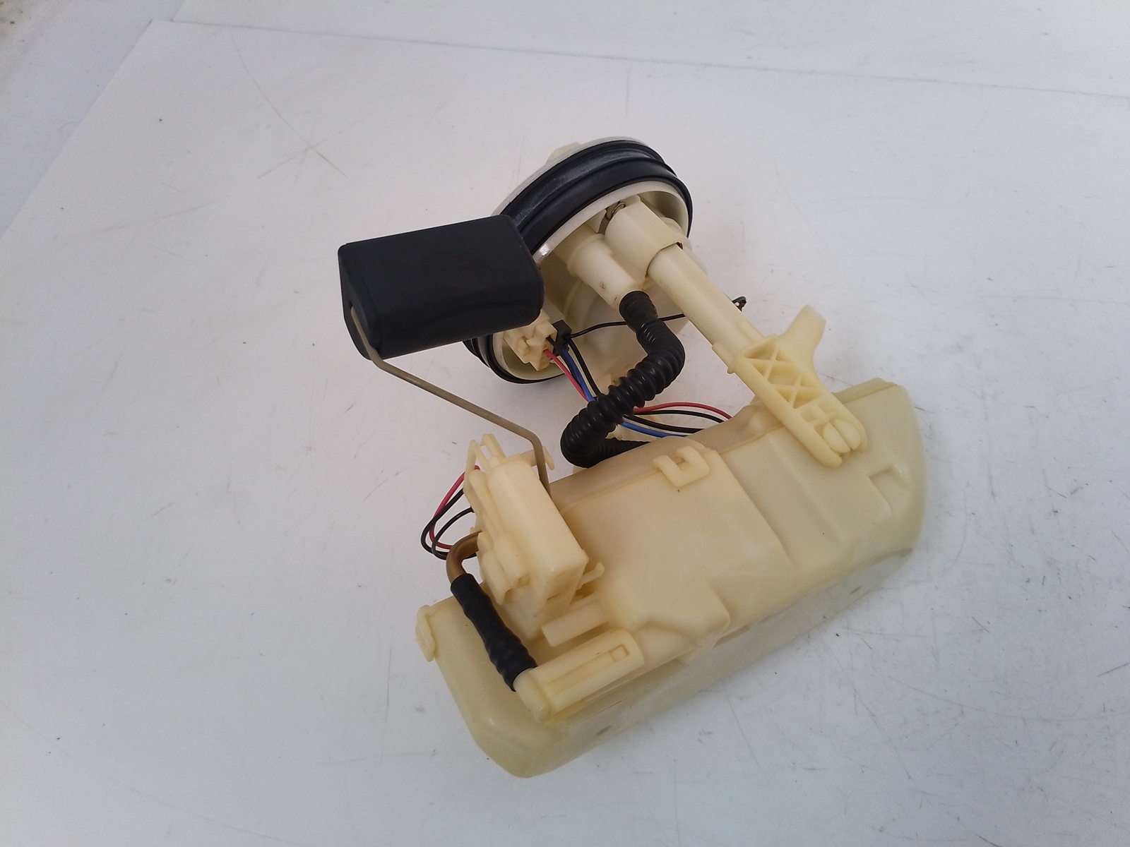 Suzuki Burgman 650 20022004 Fuel Pump Floating 1510010G00000 15100 eBay
