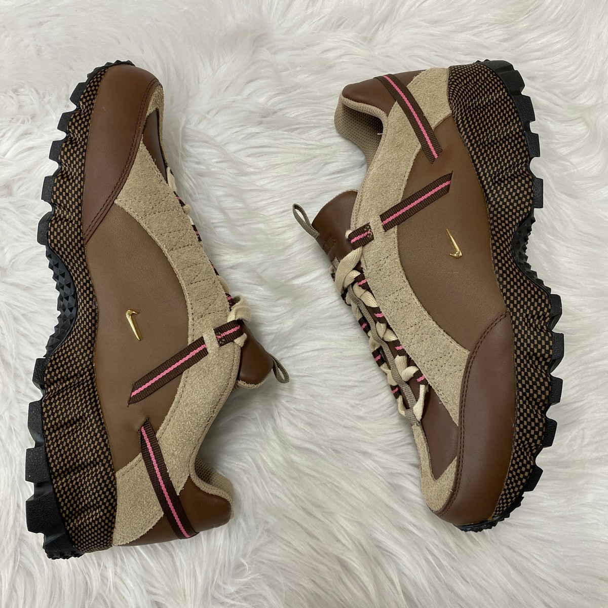 Nike Jacquemus x Air Humara LX Womens Shoes Brown DR0420-200