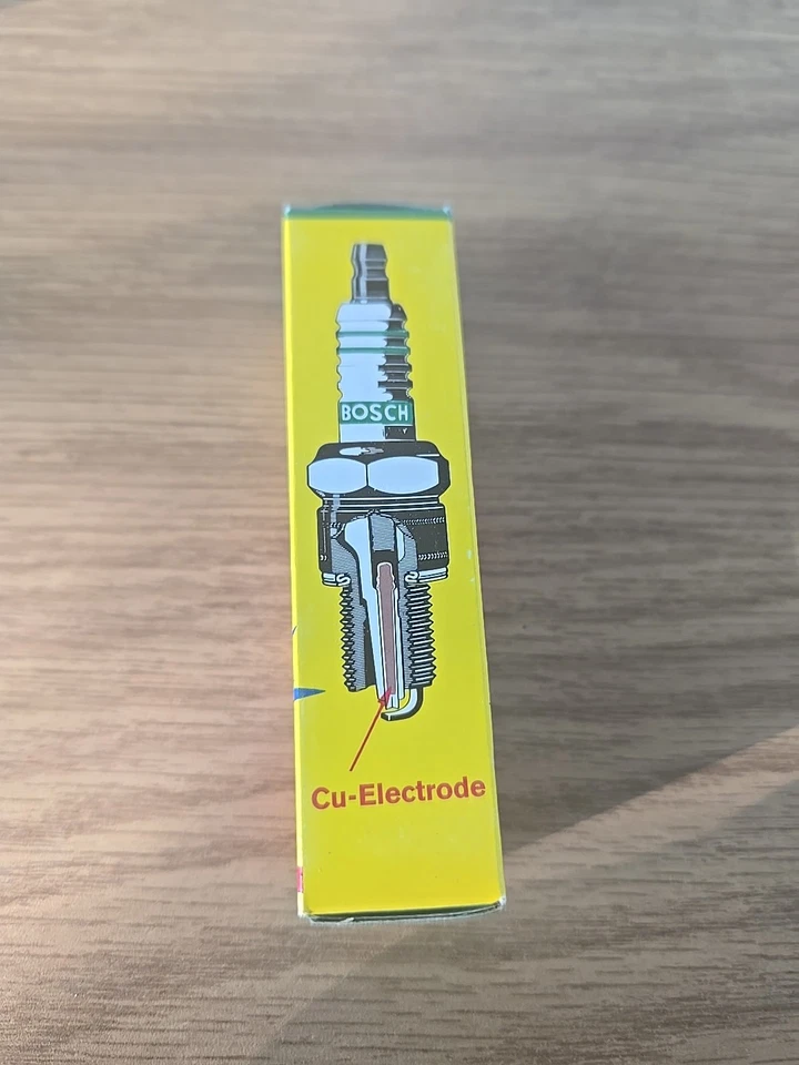Vela de ignição Super Bosch 7506 WR 8 DC VINTAGE - Imagem 3 de 4