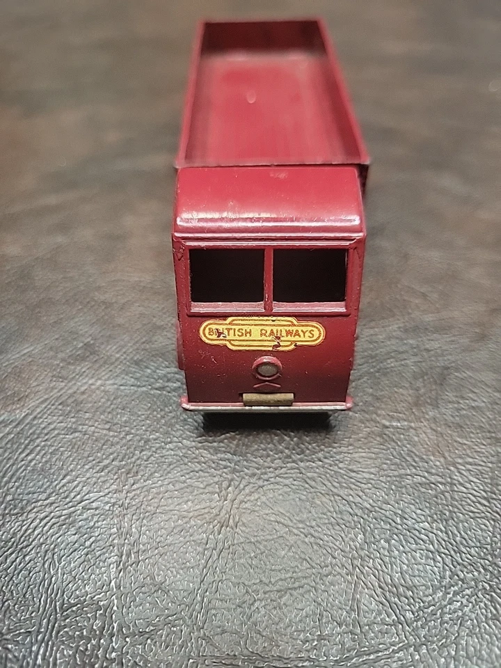 Vintage Dinky Toys #421 HINDLE SMART BRITISH RAILWAYS ALL ORIGINAL  - Image 3 of 4