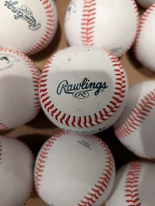Balles de baseball Rawlings Offical League R-100 neuves 5 cuir géniune