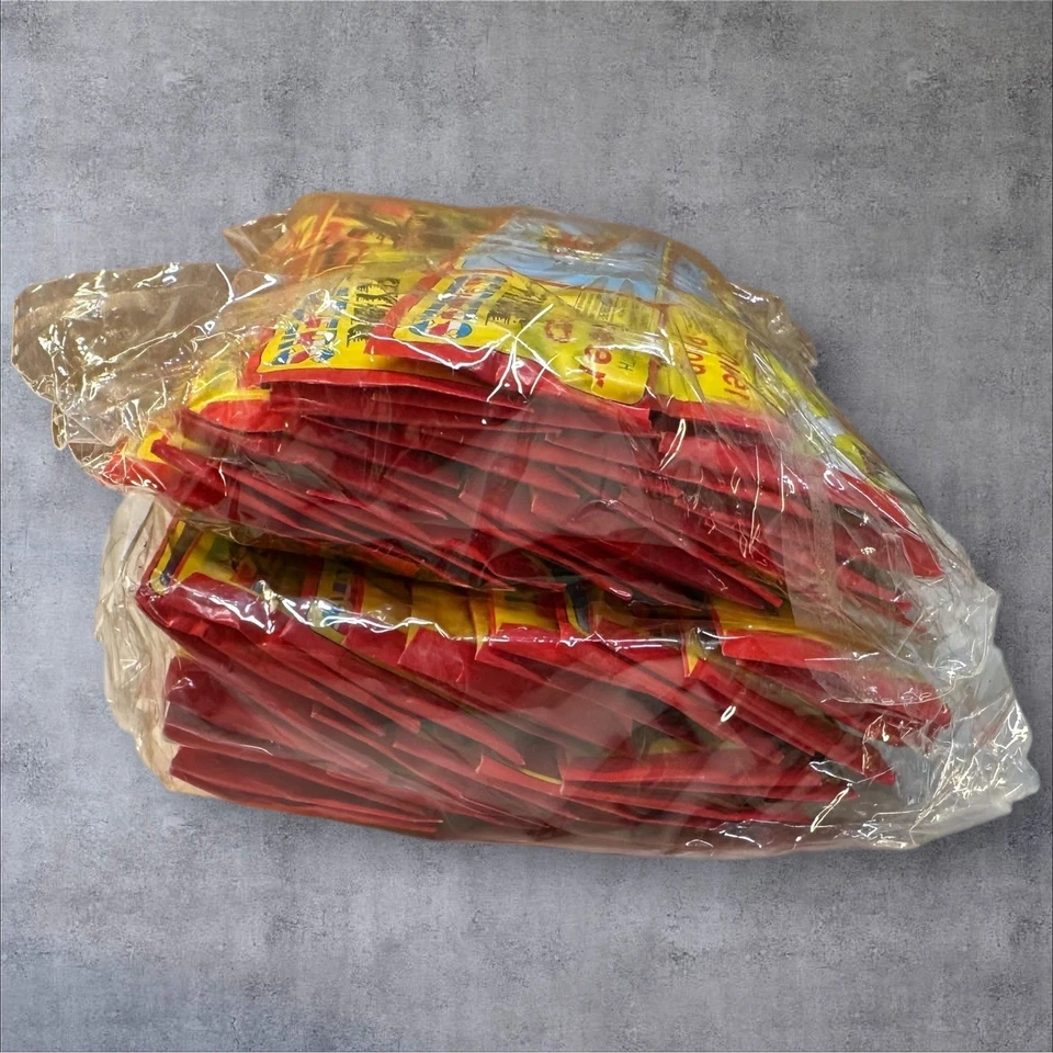 Lot of 48 Flying Gliders Power Prop Airplanes Toy Pack New Old Stock - Image 3 of 4