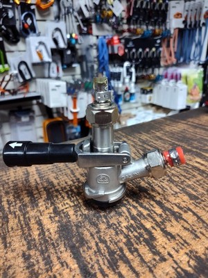 Micro Matic S System Keg Coupler   European Sankey   Gas Tailpiece SK184.03