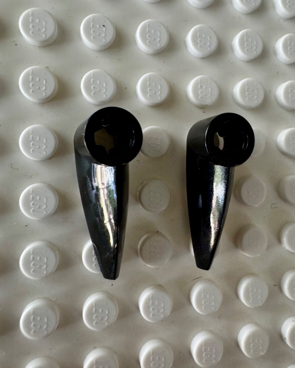 LEGO Bionicle 1 x 3 Tooth with Axle Hole (Bohrok Eye) x346 (x2) | eBay